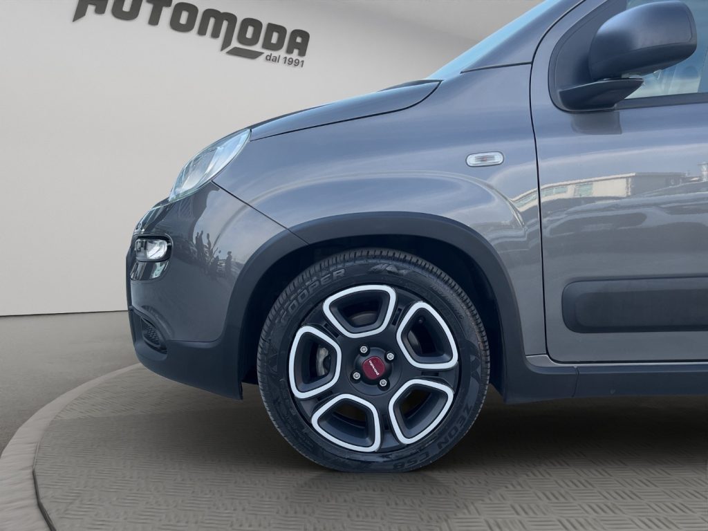 FIAT Panda 1.0 HYBRID CITY LIFE - 19