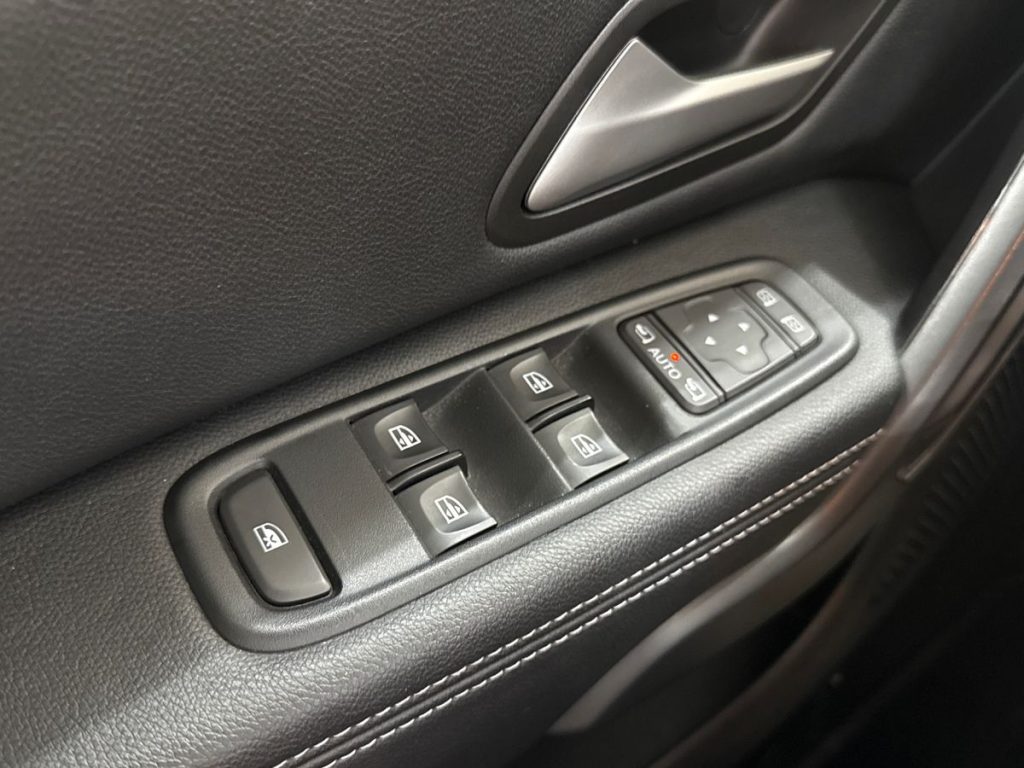 DACIA Duster 1.0 TCe GPL 4x2 Journey UP - 19