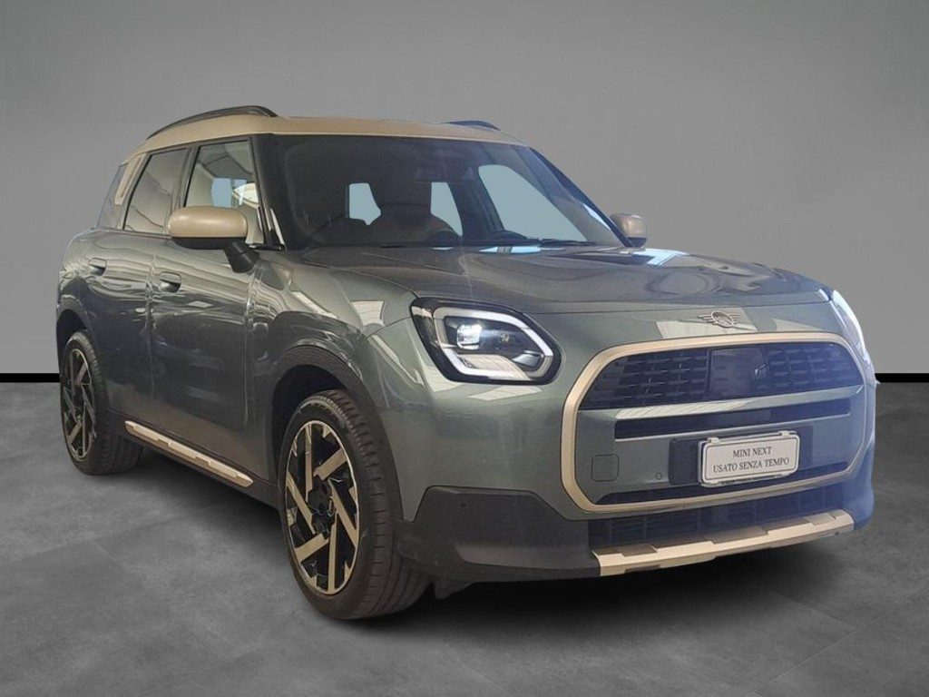 MINI Countryman C Favoured Countryman Pacchetto M Aut. + Tetto apr - 16