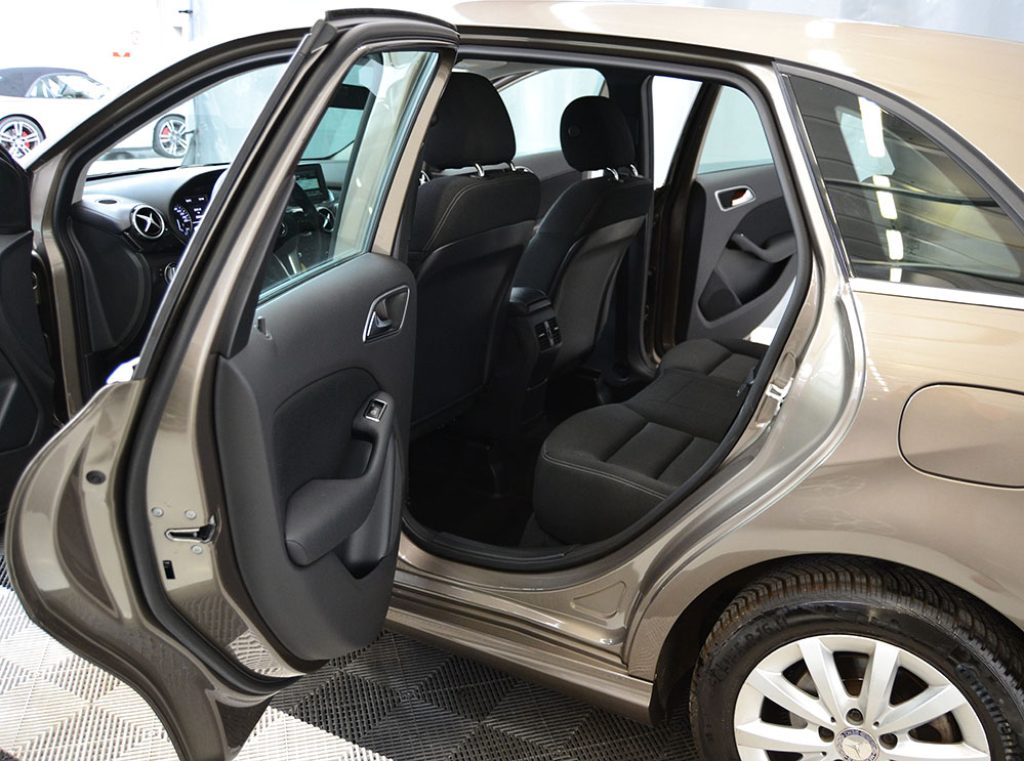 MERCEDES-BENZ B 180 Executive Automatica - Pdc - Km 28.860 - 3