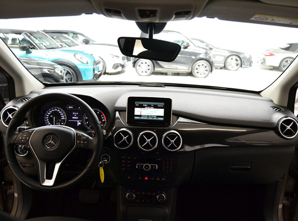 MERCEDES-BENZ B 180 Executive Automatica - Pdc - Km 28.860 - 5