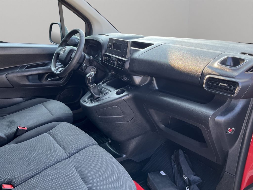 TOYOTA Proace City 1.5 100CV PASSO LUNGO 3 POSTI - 9