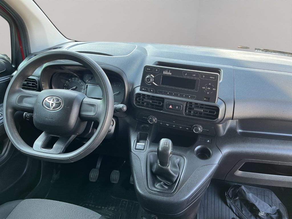 TOYOTA Proace City 1.5 100CV PASSO LUNGO 3 POSTI - 10
