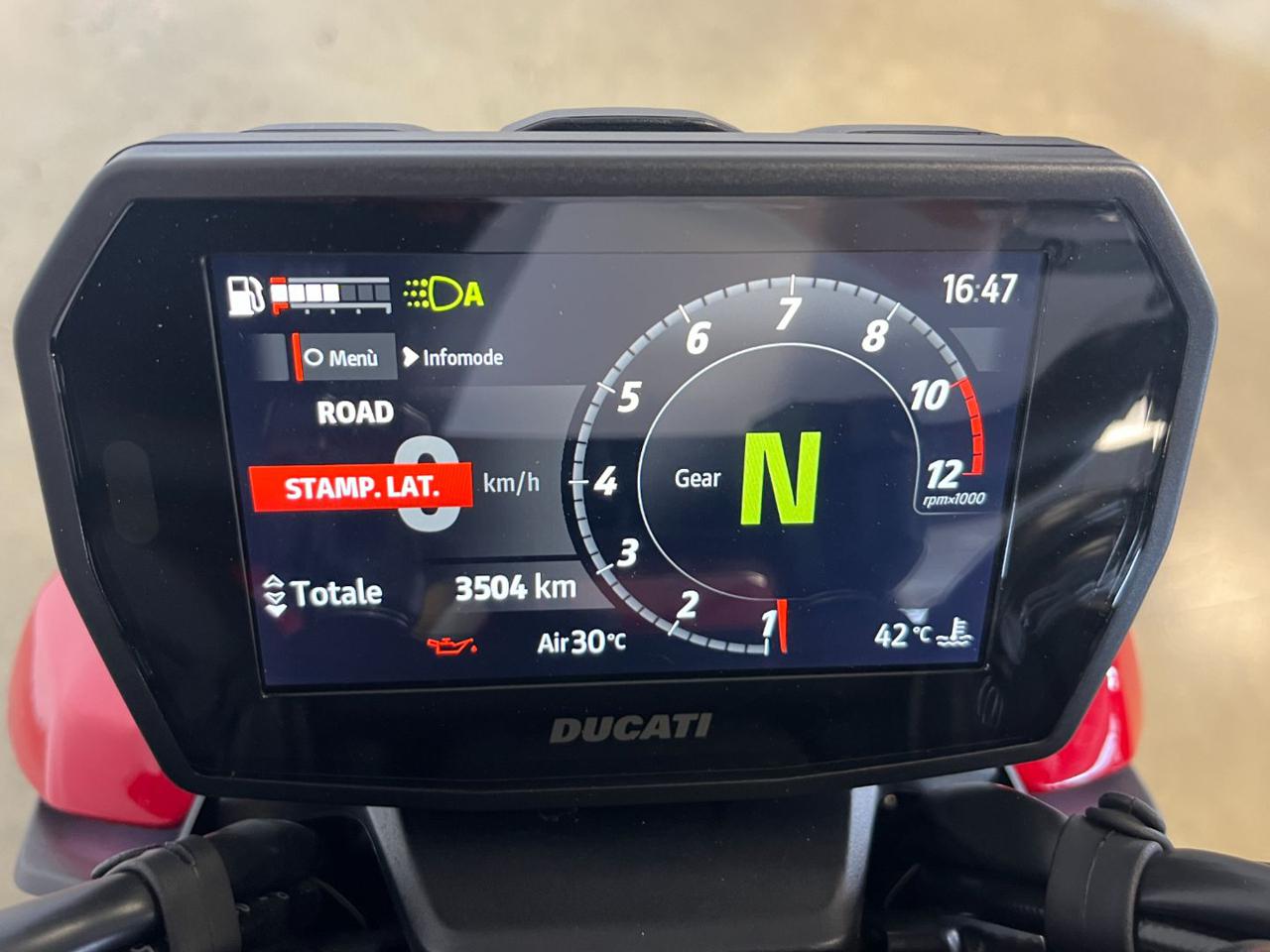 DUCATI Streetfighter V2 V2S - 13