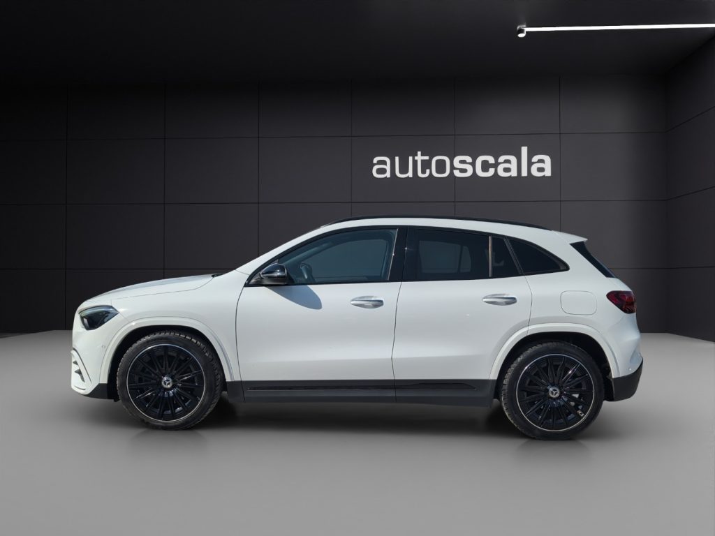 MERCEDES-BENZ GLA 200 d Automatic AMG Line Premium - 2