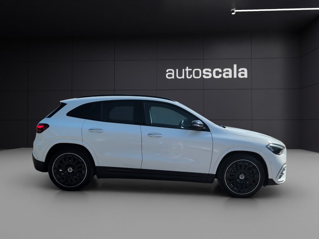MERCEDES-BENZ GLA 200 d Automatic AMG Line Premium - 6