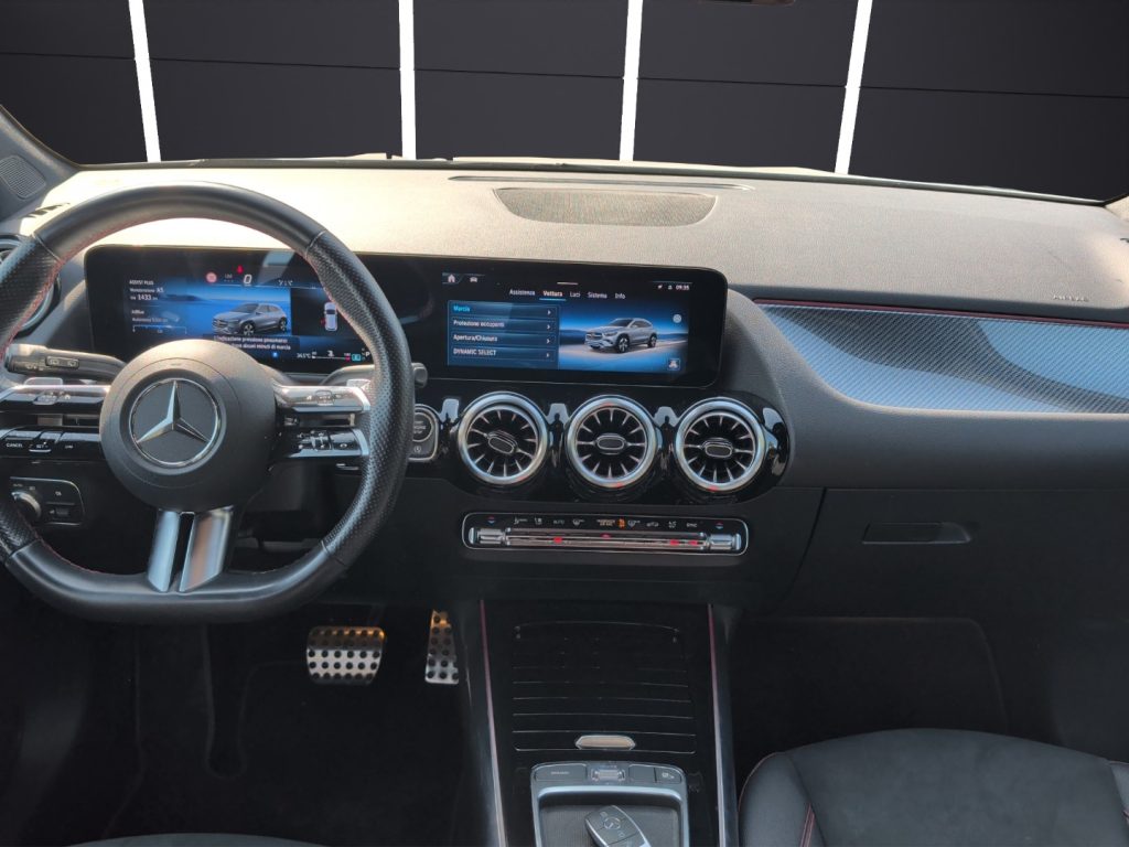 MERCEDES-BENZ GLA 200 d Automatic AMG Line Premium - 14