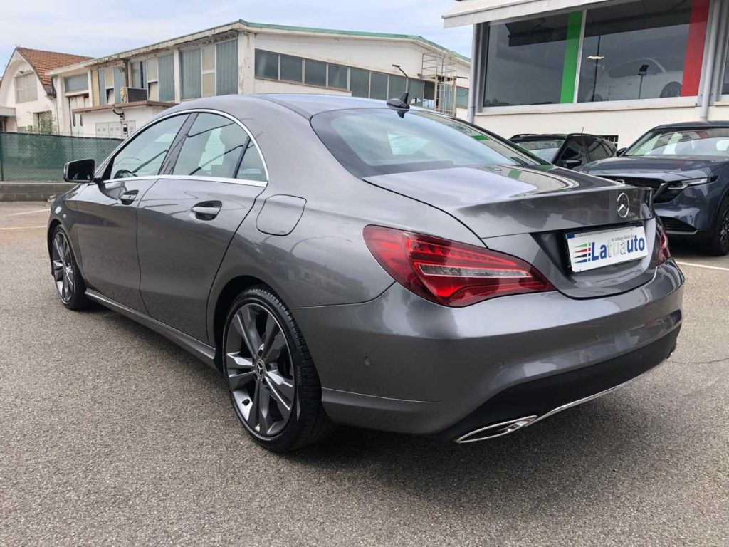 MERCEDES-BENZ CLA 180 d Automatic Executive - 4