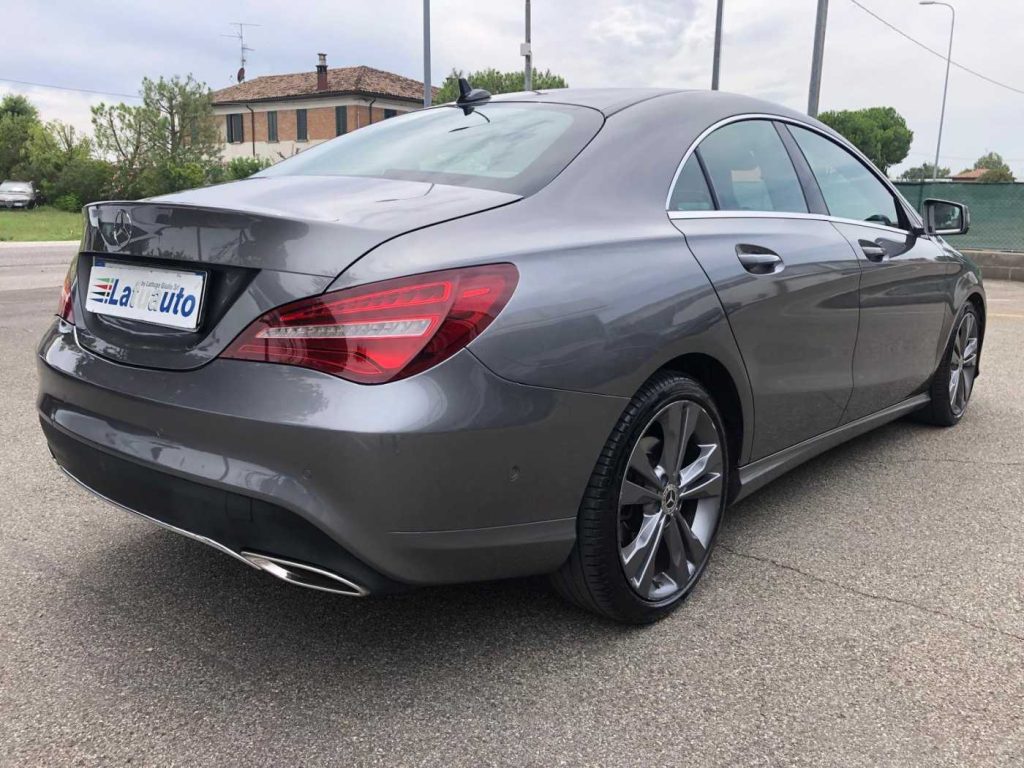 MERCEDES-BENZ CLA 180 d Automatic Executive - 6