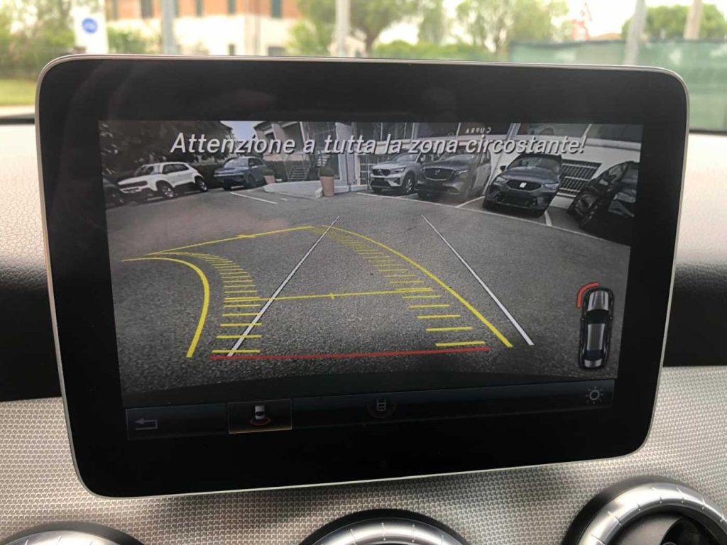 MERCEDES-BENZ CLA 180 d Automatic Executive - 16