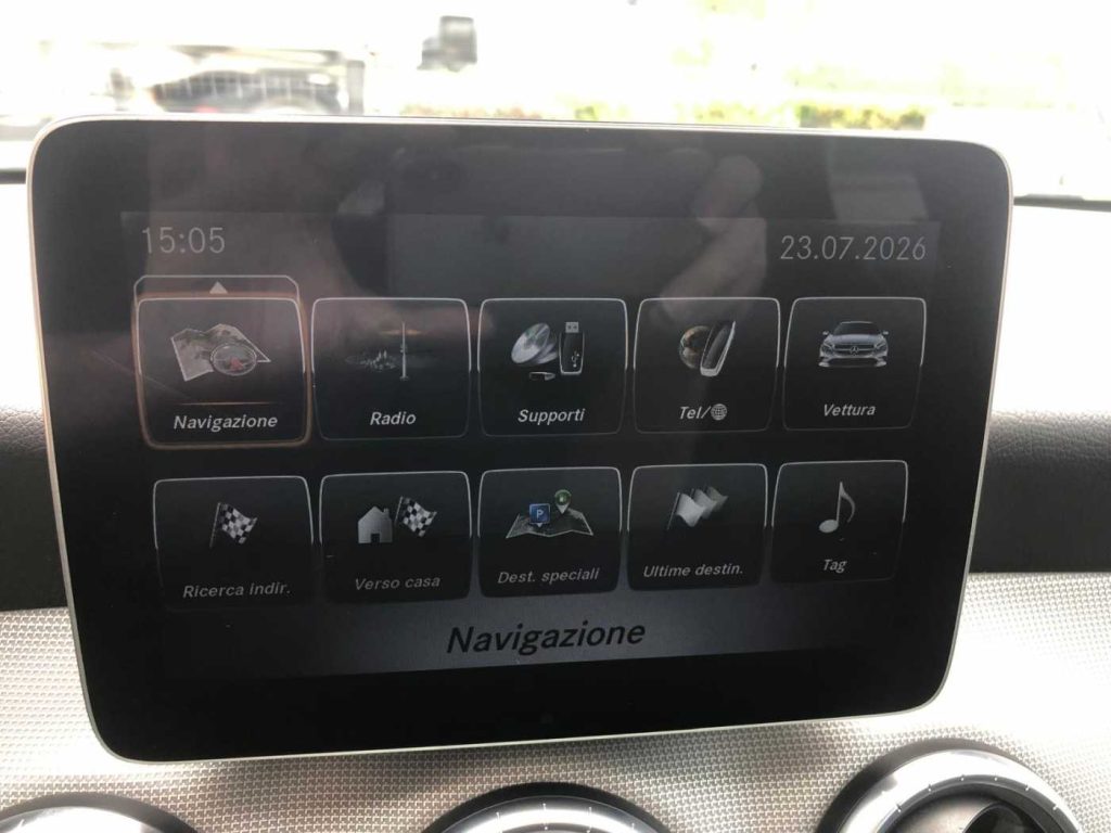 MERCEDES-BENZ CLA 180 d Automatic Executive - 18