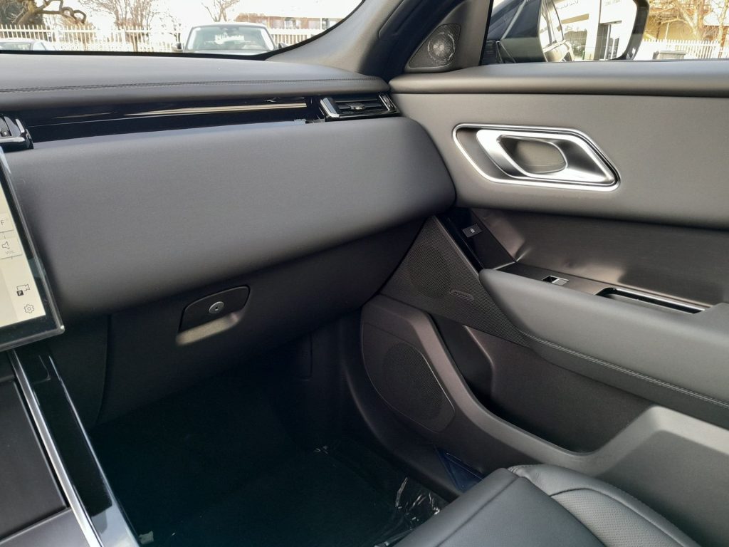 LAND ROVER Range Rover Velar Dynamic SE D200 AWD Auto IVA ESPOSTA - 13