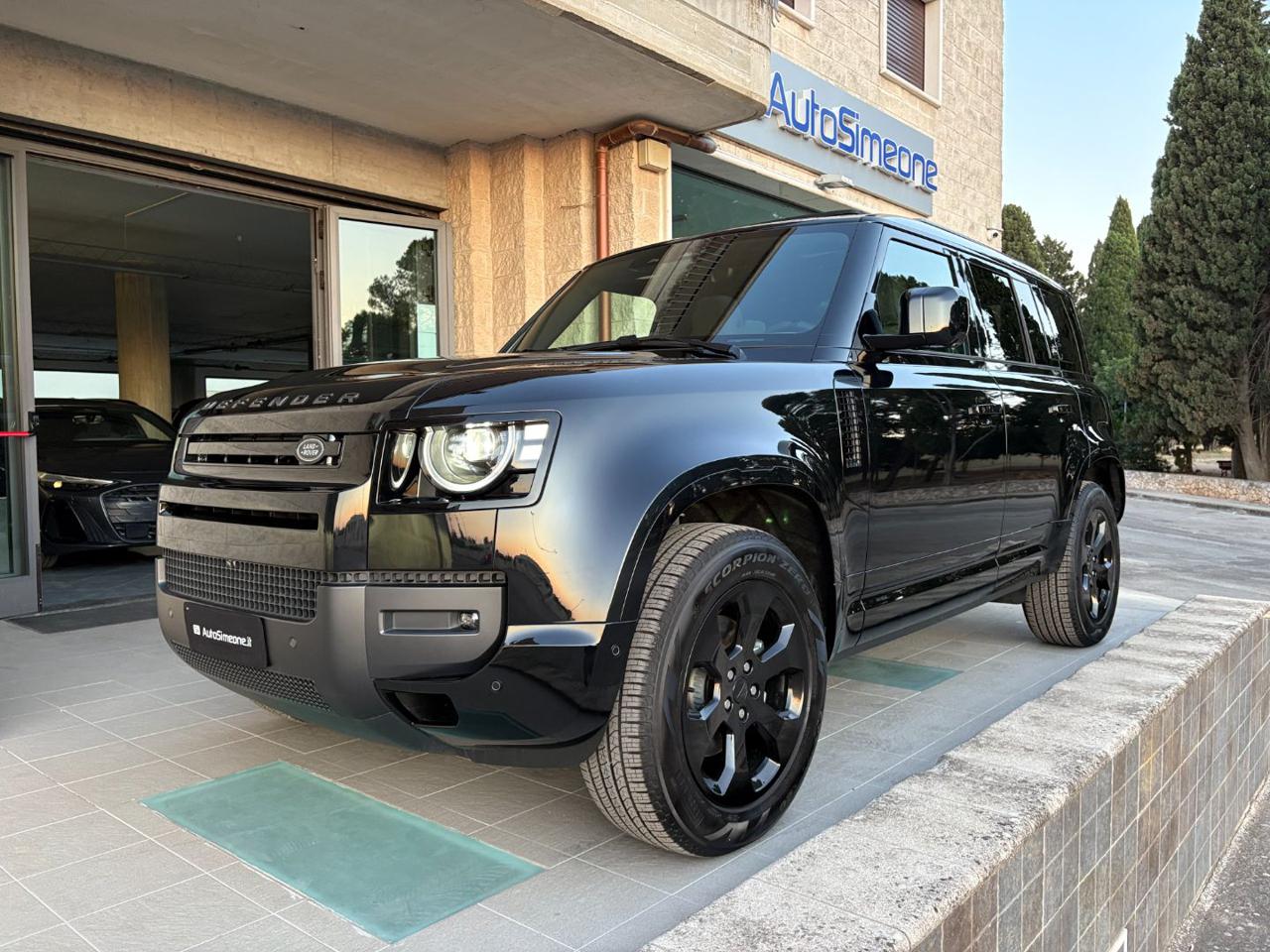 LAND ROVER Defender 110 3.0D I6 200 CV AWD Auto X-Dynamic SE TETTO PAN - 1