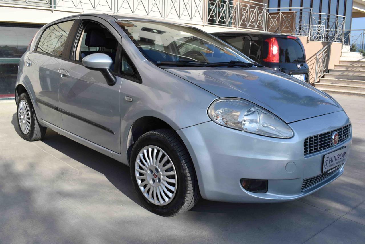 FIAT Grande Punto 1.4 5 porte Active Natural Power - 3