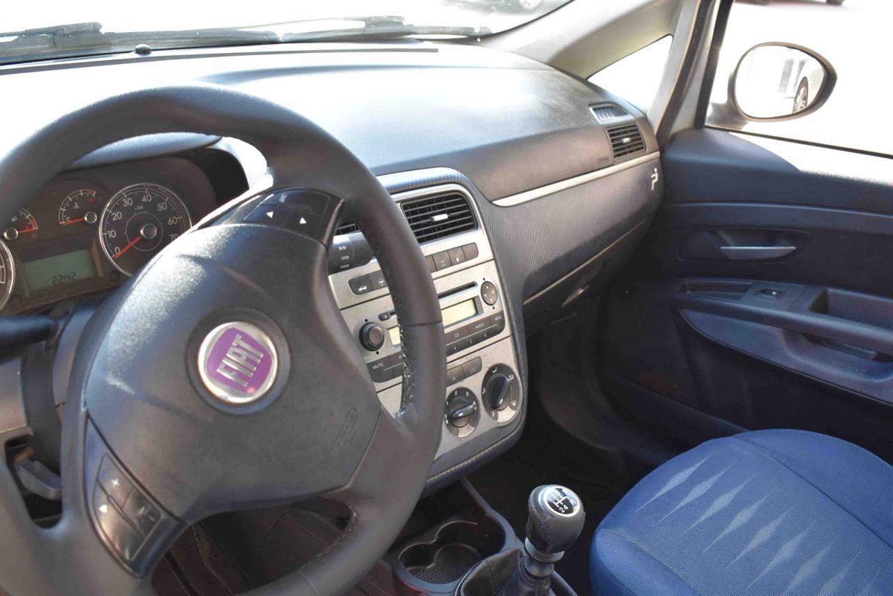 FIAT Grande Punto 1.4 5 porte Active Natural Power - 7
