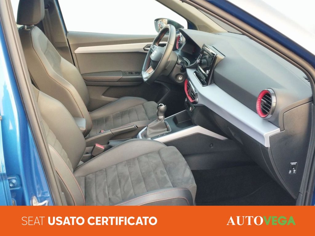 SEAT Arona 1.0 ecotsi fr 95cv - 6