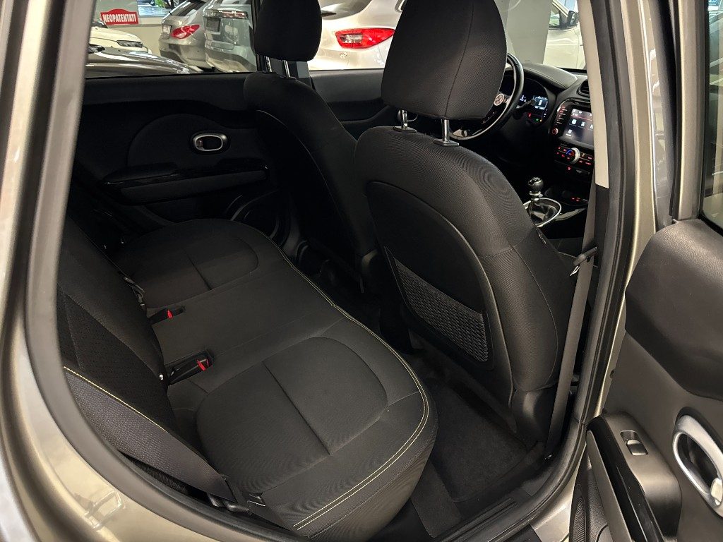 KIA Soul 1.6 CRDi You® Soul-UNICO PROPRIETARIO-SERVICE KIA - 15