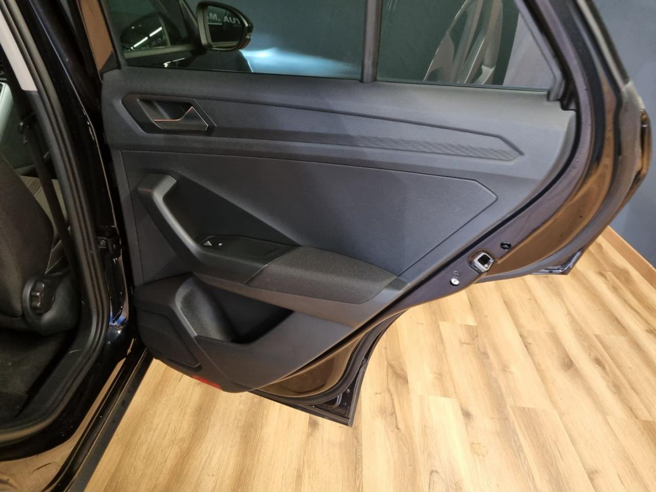 VOLKSWAGEN T-Roc 1.5 TSI ACT DSG Edition Plus - 21