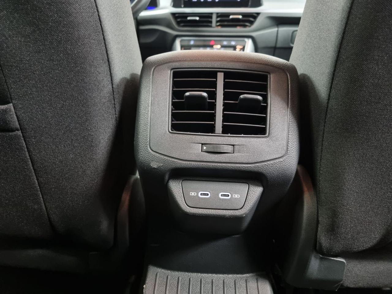 VOLKSWAGEN T-Roc 1.5 TSI ACT DSG Edition Plus - 26