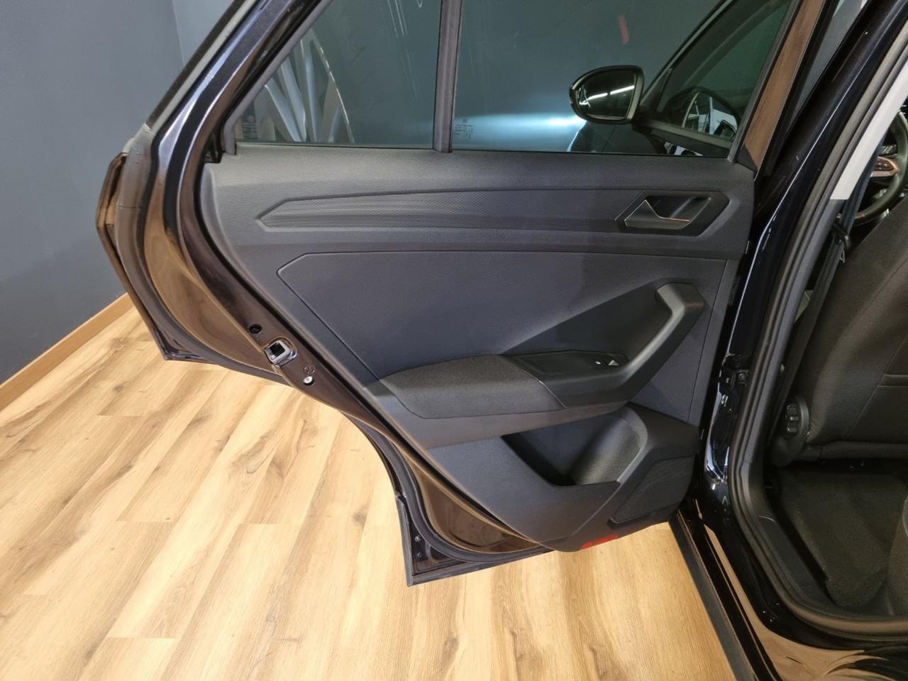 VOLKSWAGEN T-Roc 1.5 TSI ACT DSG Edition Plus - 19