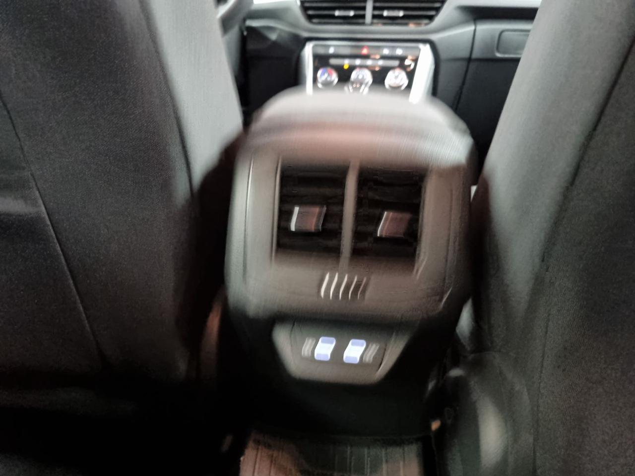 VOLKSWAGEN T-Roc 1.5 TSI ACT DSG Edition Plus - 17
