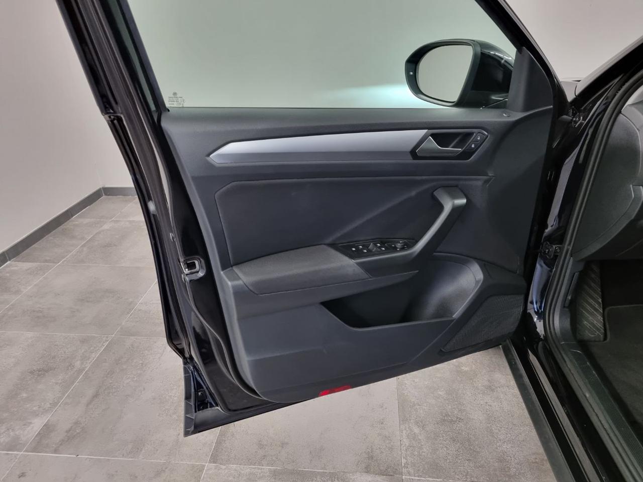 VOLKSWAGEN T-Roc 1.5 TSI ACT DSG Edition Plus - 21