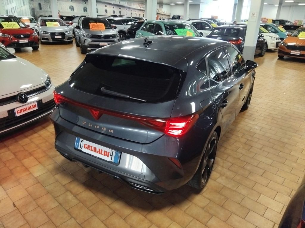 CUPRA Leon 2.0 TDI 150 CV DSG - 4