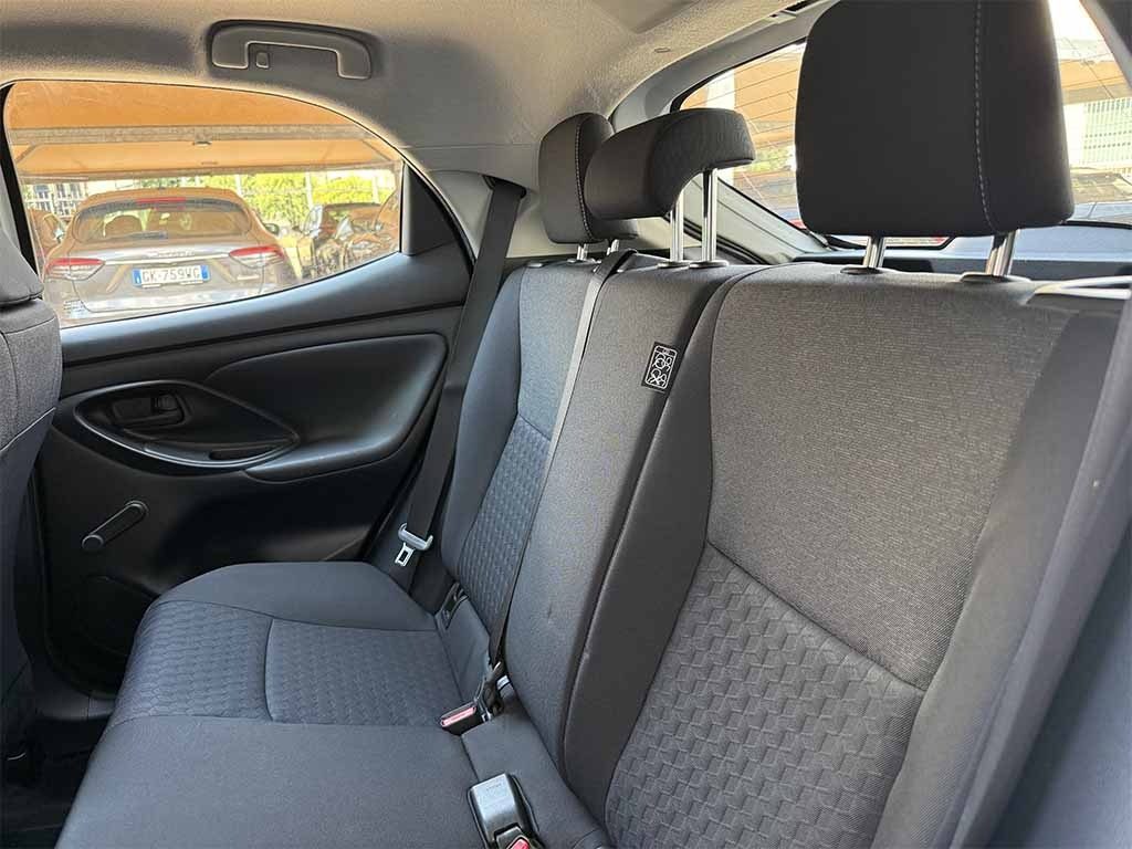 TOYOTA Yaris 1.5h TELECAMERA CARPLAY PREZZO REALE - 24