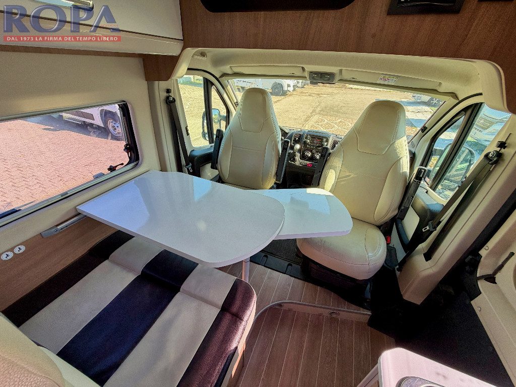 .MENFYS VAN PRESTIGE 3
