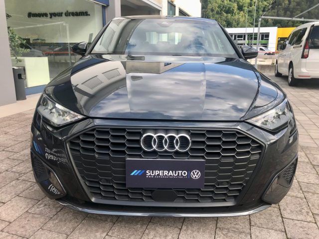 AUDI A3 Grigio scuro metallizzato
