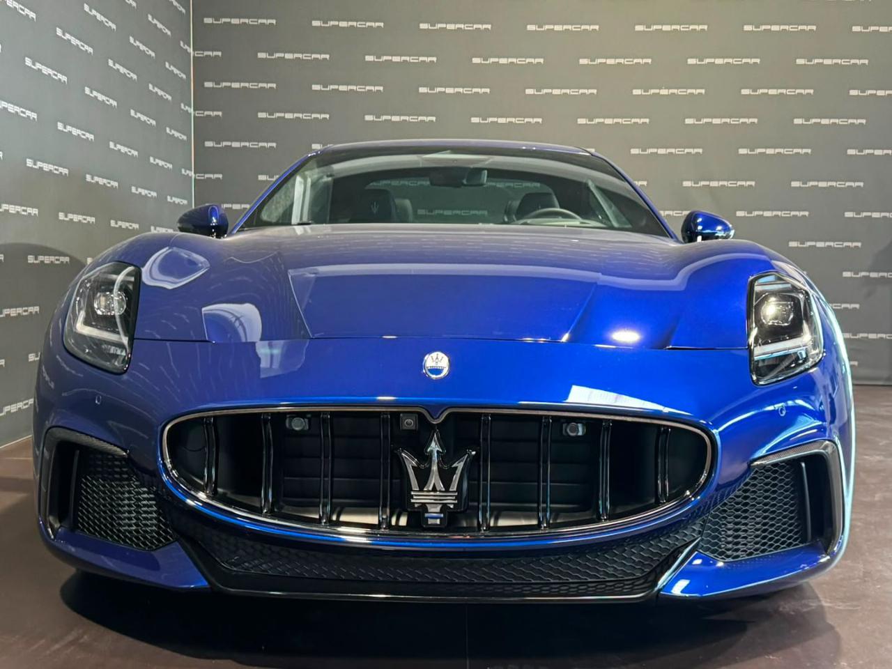 MASERATI GranTurismo V6 550 CV AWD Trofeo - 2