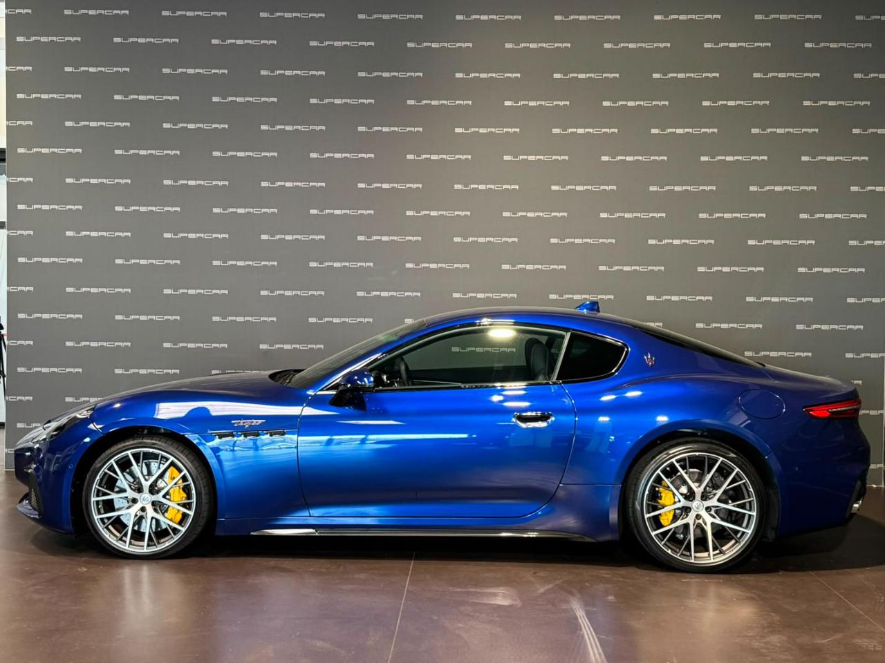 MASERATI GranTurismo V6 550 CV AWD Trofeo - 5