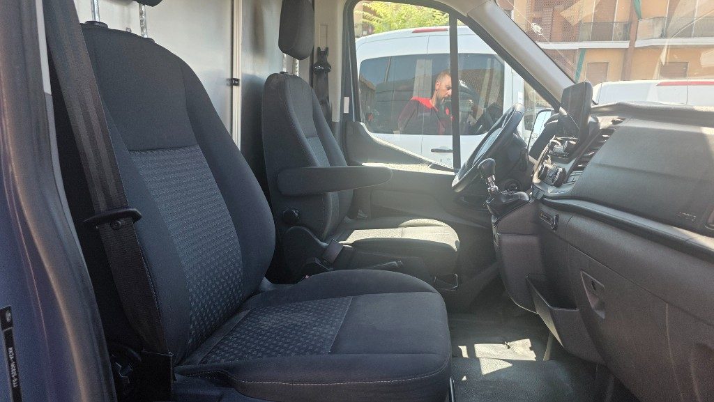 FORD Transit 350 2.0TDCi EcoBlue 130CV PL-TM Furgone Trend - 11