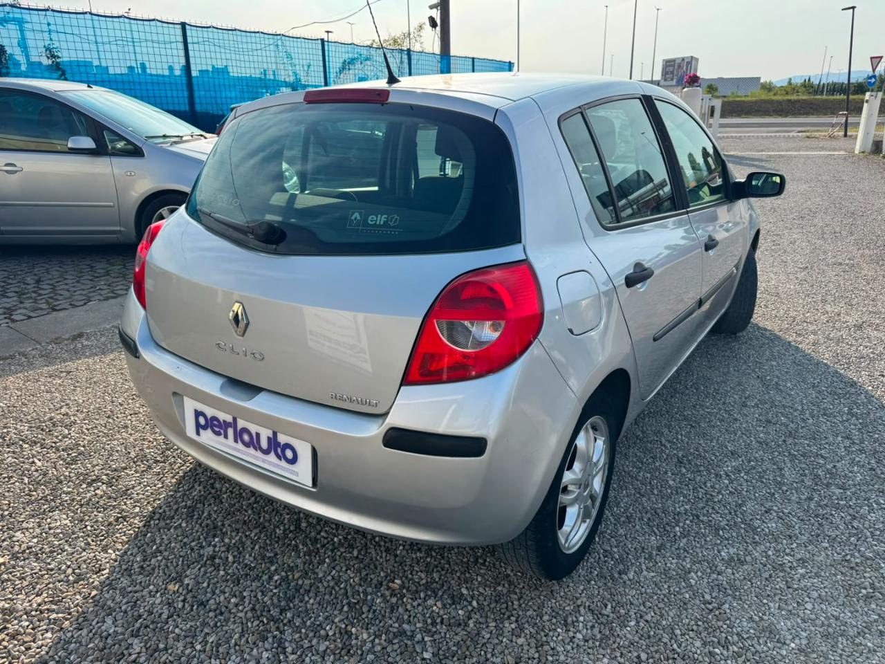RENAULT Clio 1.5 dCi 70CV 5 porte Luxe - 6