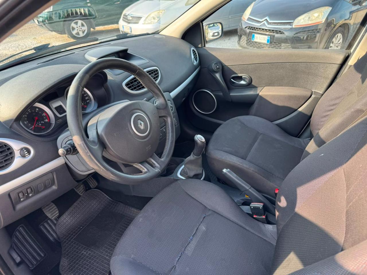 RENAULT Clio 1.5 dCi 70CV 5 porte Luxe - 9