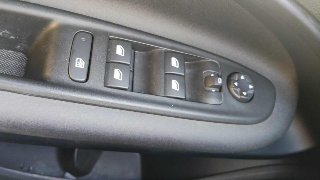 ALFA ROMEO Junior 1.2 136 CV Hybrid eDCT6 Speciale - 12