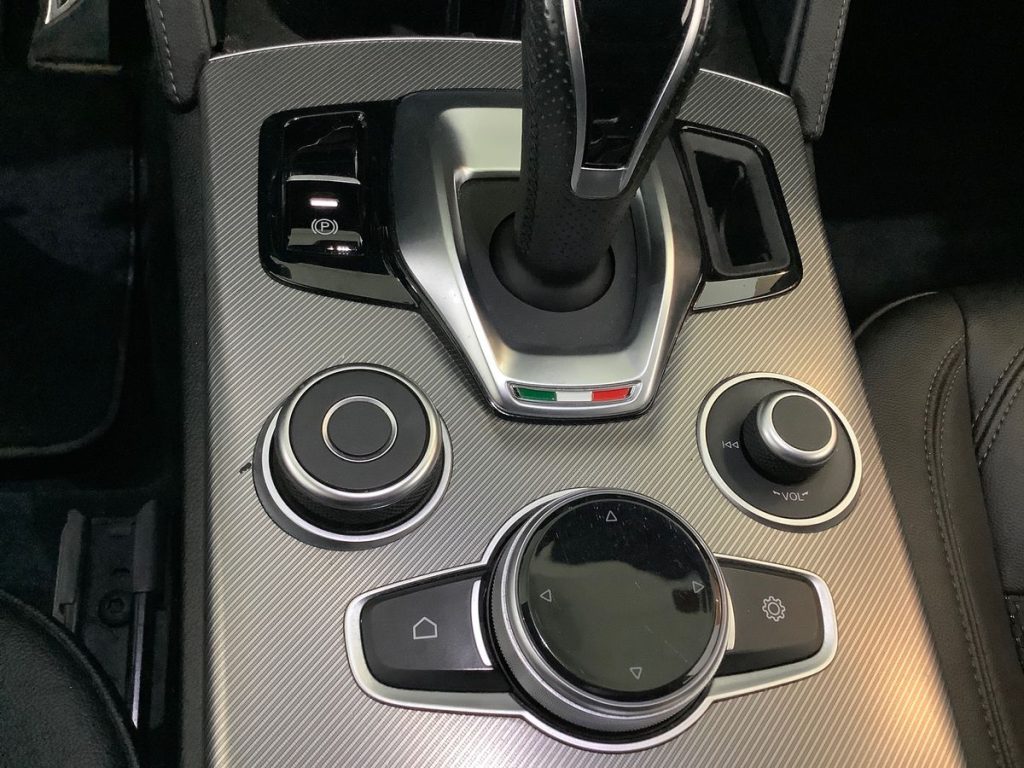 ALFA ROMEO Stelvio 2.2 Turbodiesel 160 CV AT8 RWD Sprint - 22
