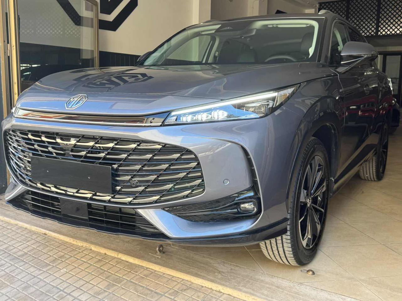 MG HS Hybrid+ Luxury ***PROMO*** - 2