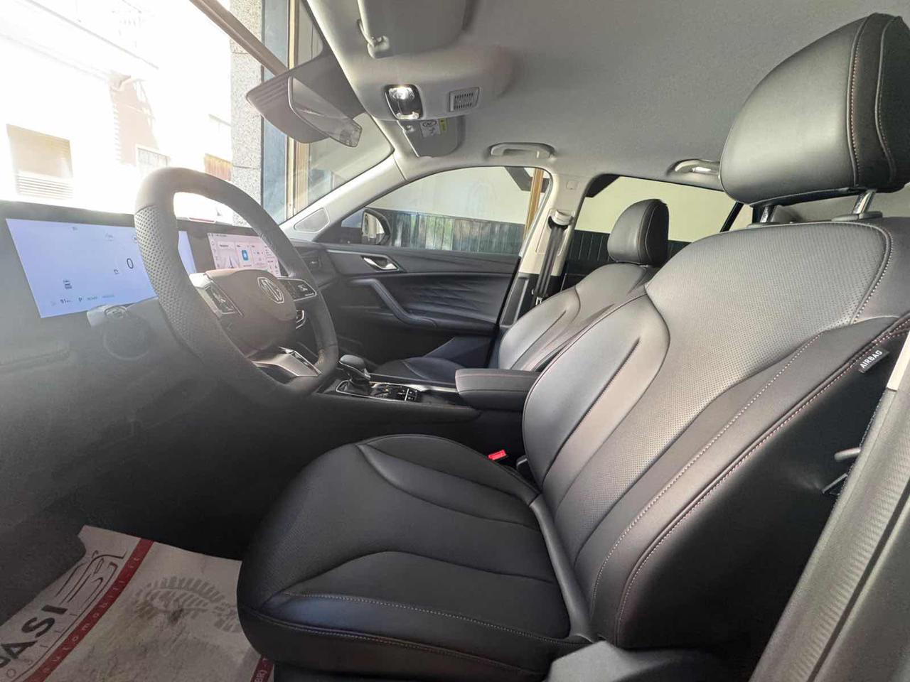 MG HS Hybrid+ Luxury ***PROMO*** - 8