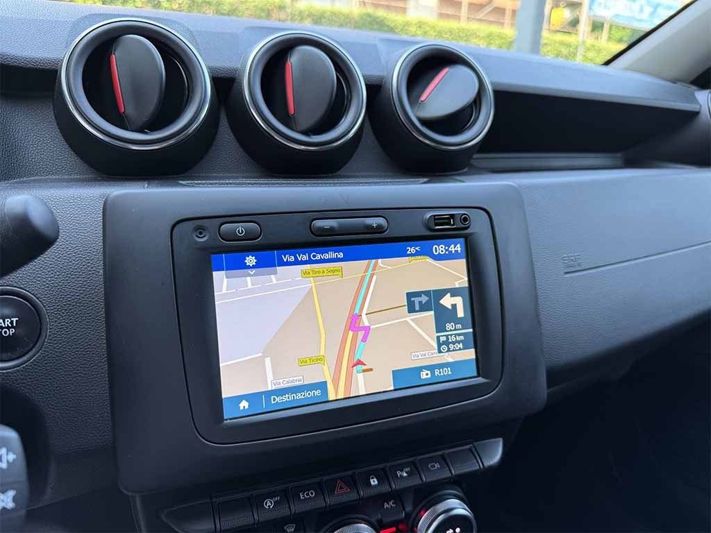 DACIA Duster 1.5 blue dci Techroad TELECAMERA PREZZO REALE - 19