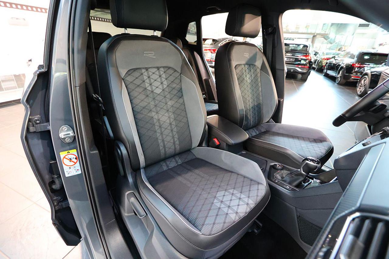 VOLKSWAGEN Tiguan 2.0 TDI 150cv SCR DSG 4Motion R-Line - 17