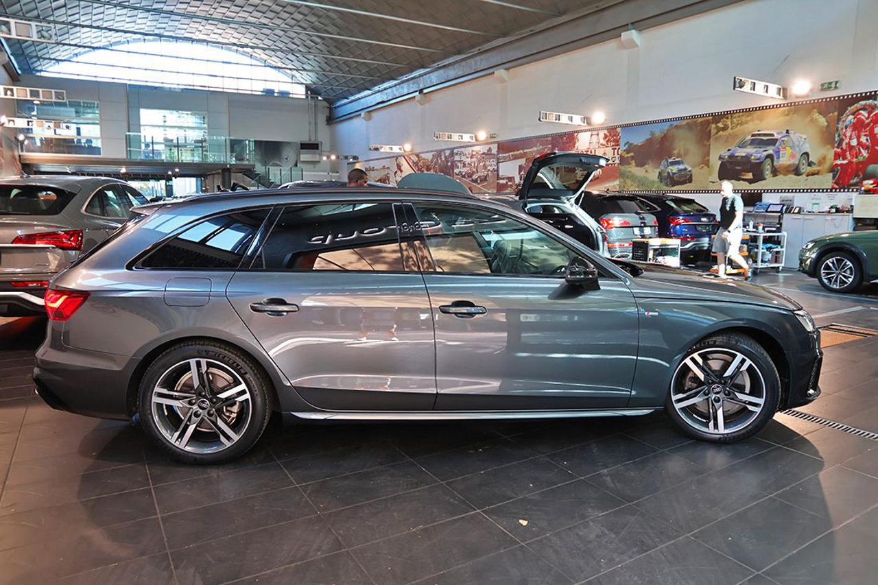 AUDI A4 35 TDI Avant S-Tronic S-Line - 10