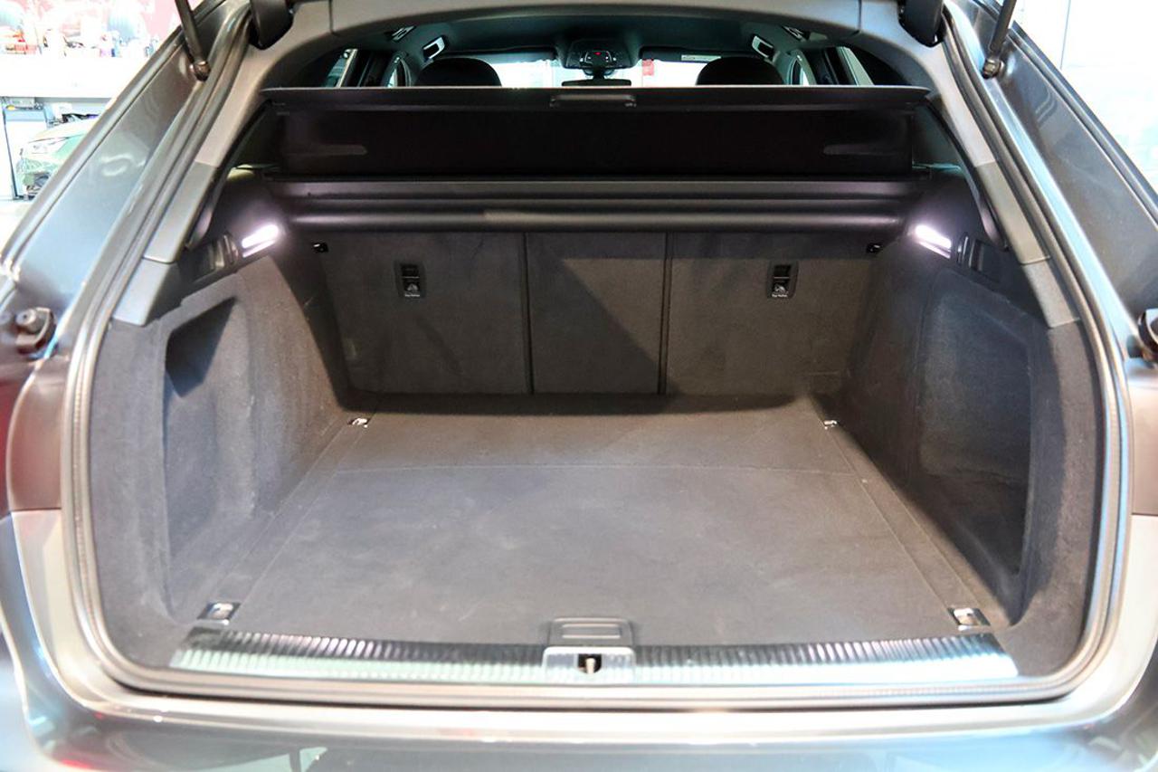 AUDI A4 35 TDI Avant S-Tronic S-Line - 12