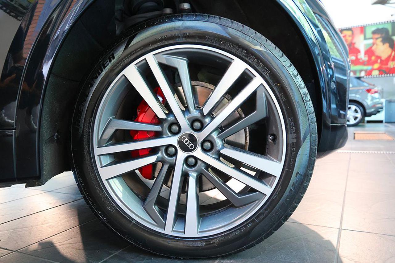AUDI Q5 40 TDI Sportback Quattro S-Tronic S-Line Plus - 6