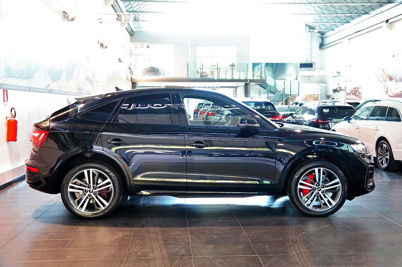 AUDI Q5 40 TDI Sportback Quattro S-Tronic S-Line Plus - 2