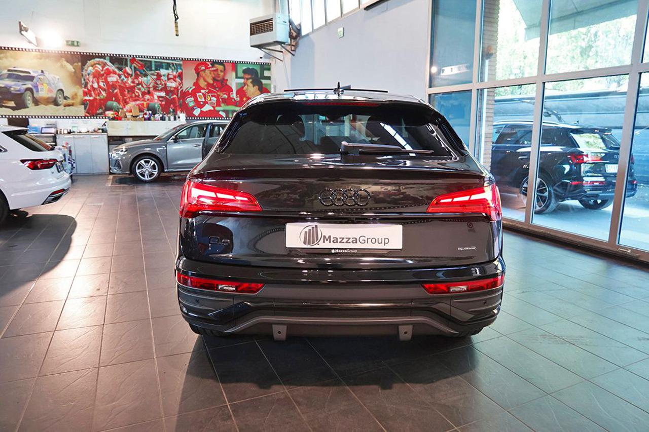 AUDI Q5 40 TDI Sportback Quattro S-Tronic S-Line Plus - 9