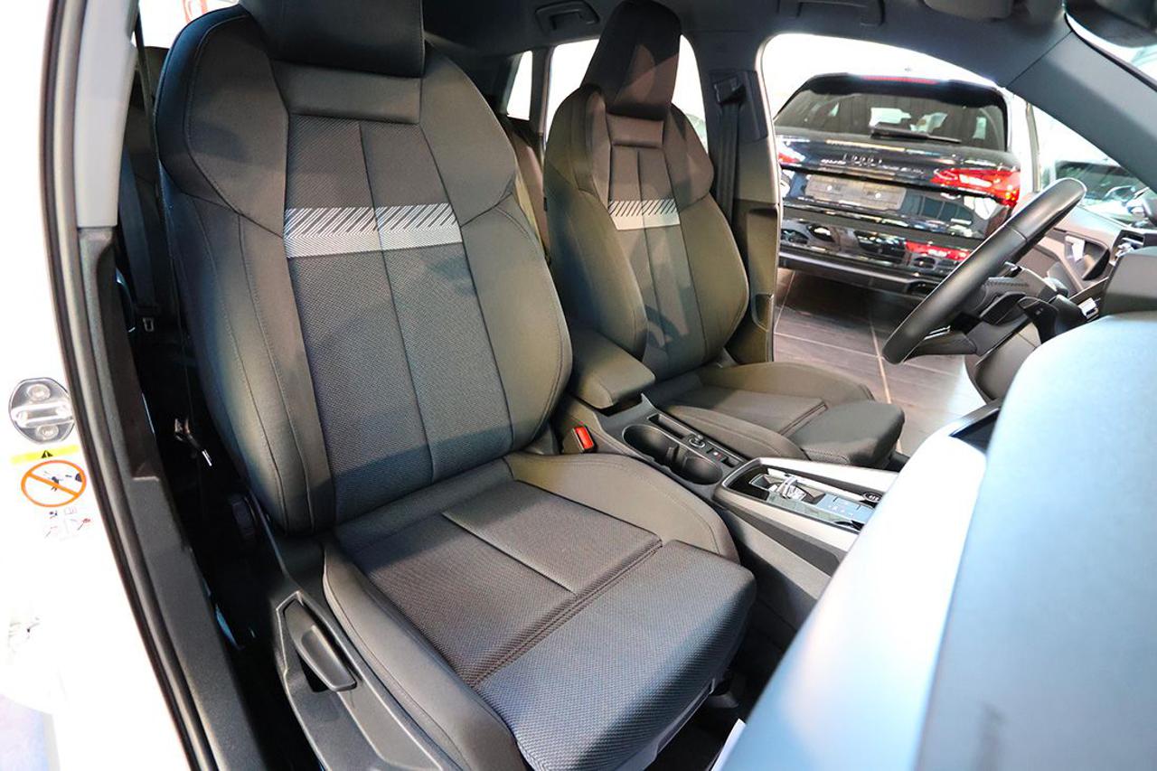 AUDI A3 35 TFSI Sportback S-Tronic S-Line - 17