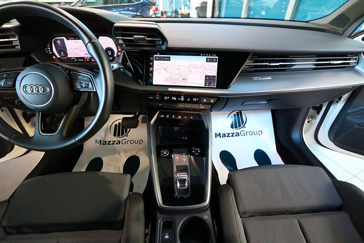 AUDI A3 35 TFSI Sportback S-Tronic S-Line - 33