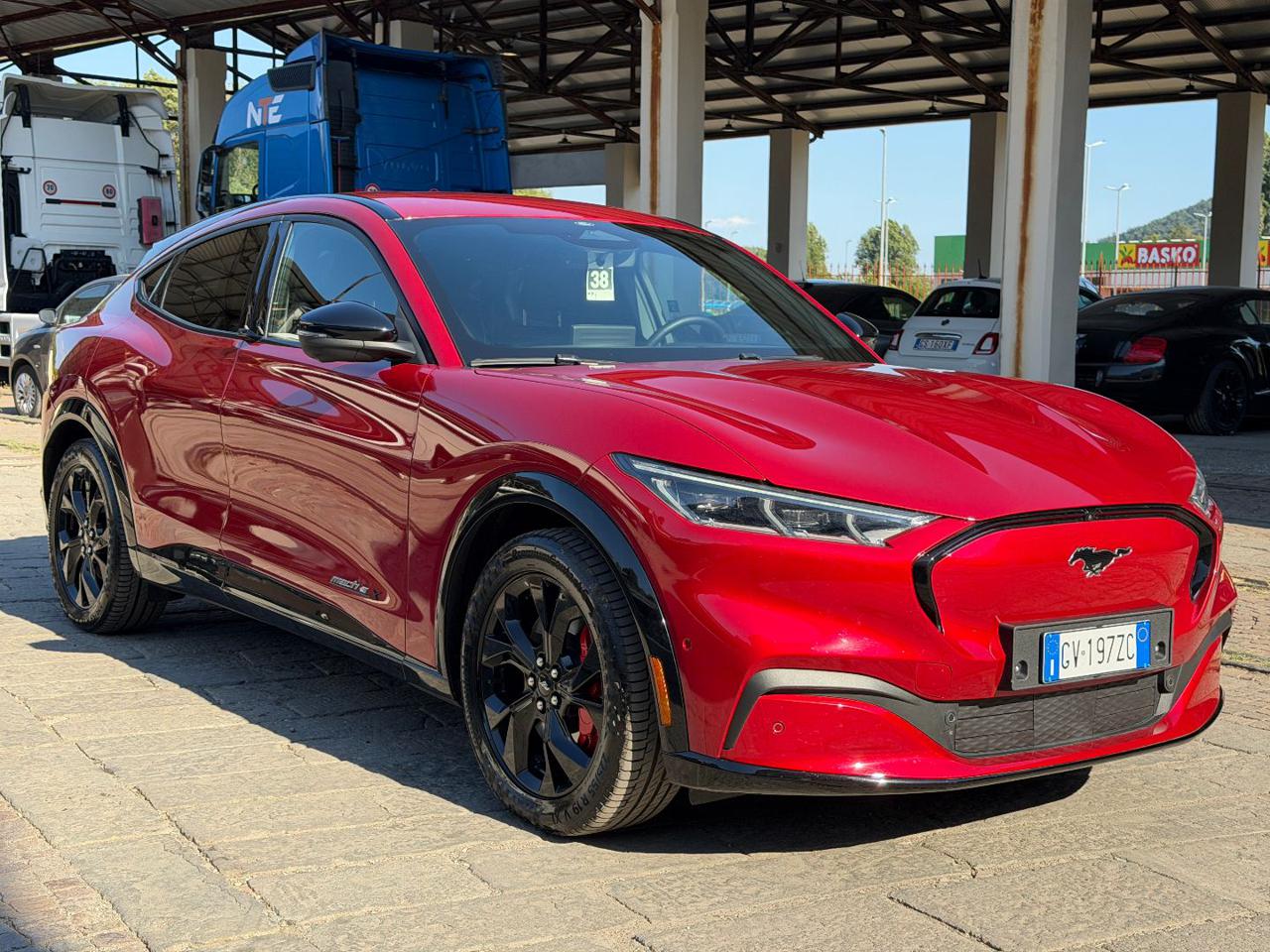 FORD Mustang Mach-E Extended Range Premium 294 CV - 2