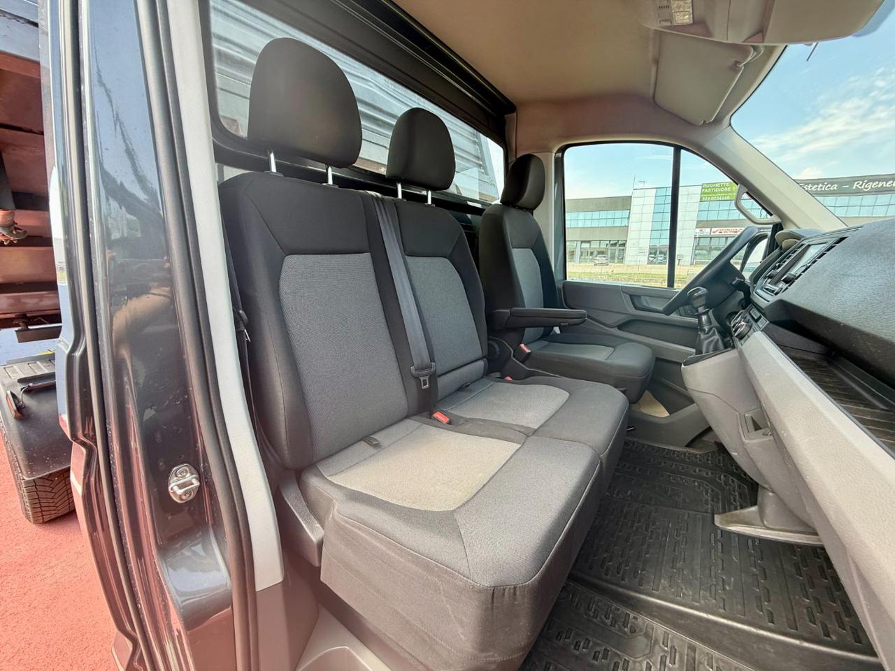 VOLKSWAGEN CRAFTER  2.0 TDI - 8